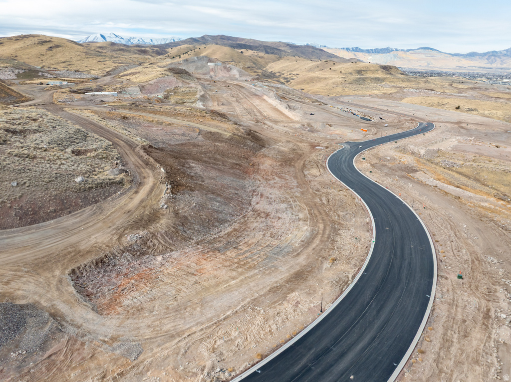 3241 W SOLEIL HILLS DR Herriman, UT 84096