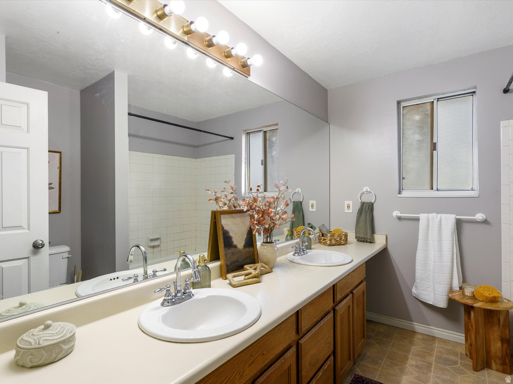 1177 W SHEPARD LN Farmington, UT 84025