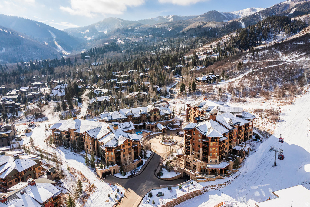 3540 N ESCALA CT #237 Park City, UT 84098