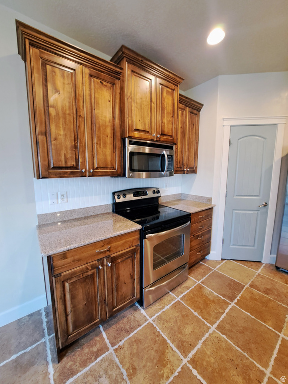 1238 N BAYCREST DR Saratoga Springs, UT 84045