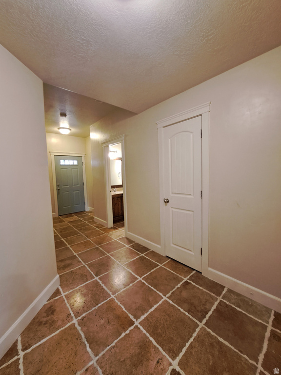 1238 N BAYCREST DR Saratoga Springs, UT 84045