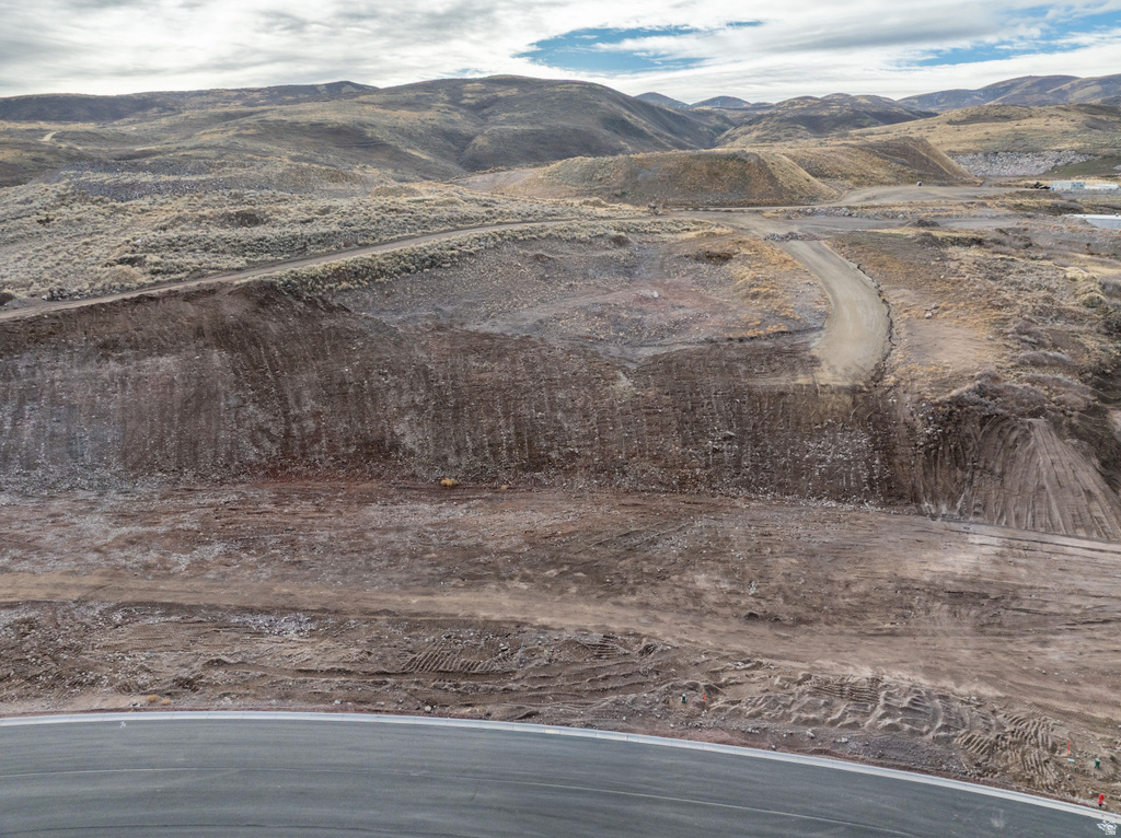 3303 W SOLEIL HILLS DR Herriman, UT 84096