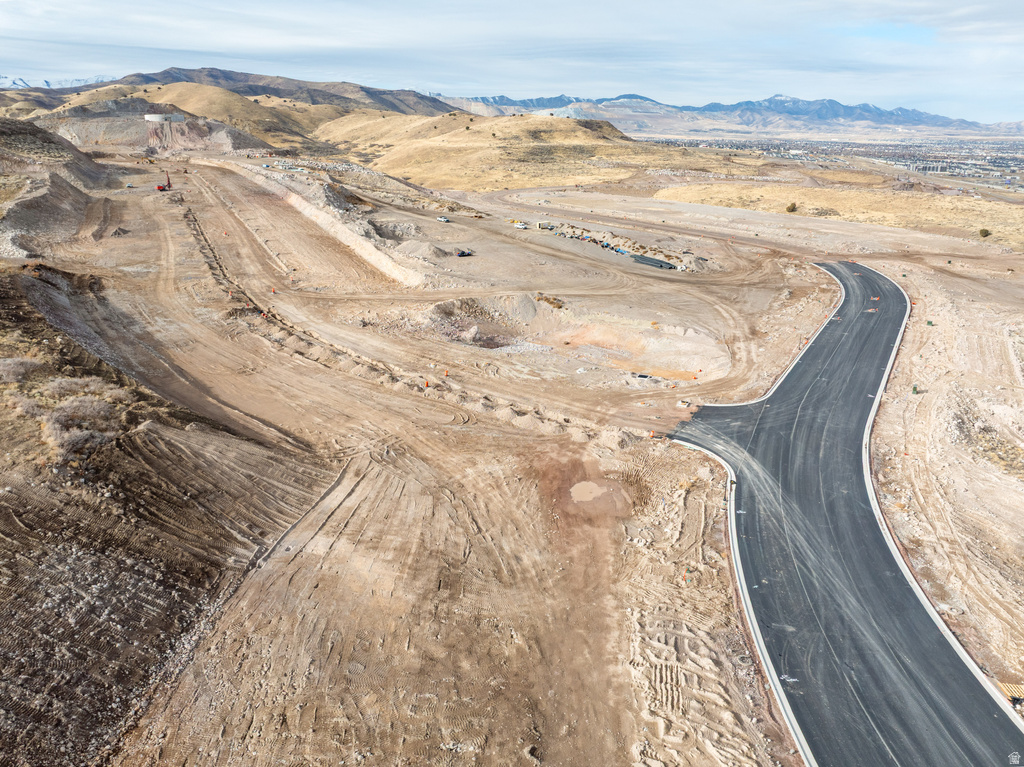 3323 W SOLEIL HILLS DR Herriman, UT 84096