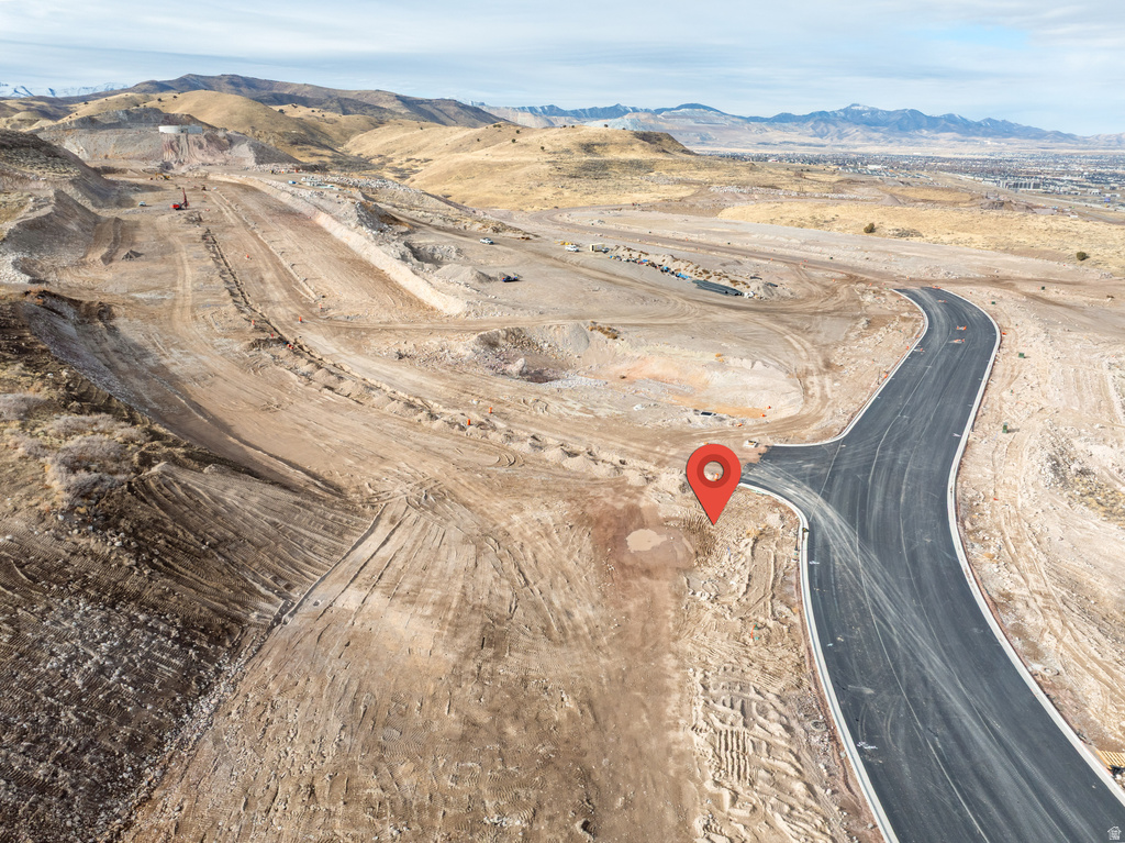 3323 W SOLEIL HILLS DR Herriman, UT 84096