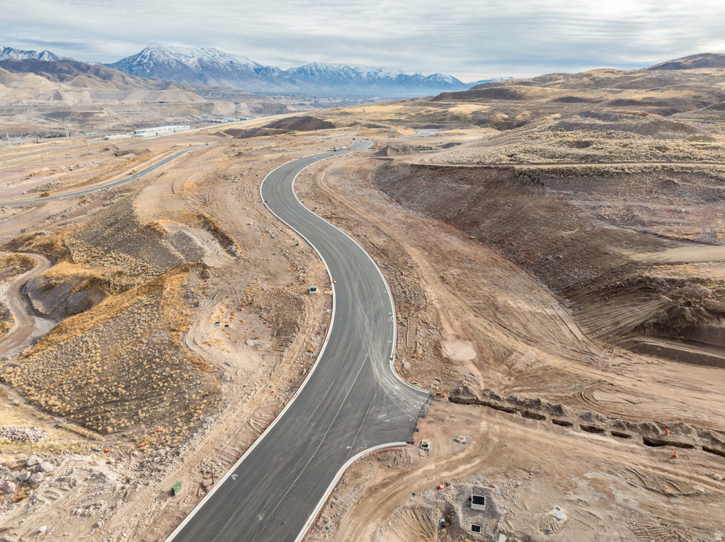 3323 W SOLEIL HILLS DR Herriman, UT 84096