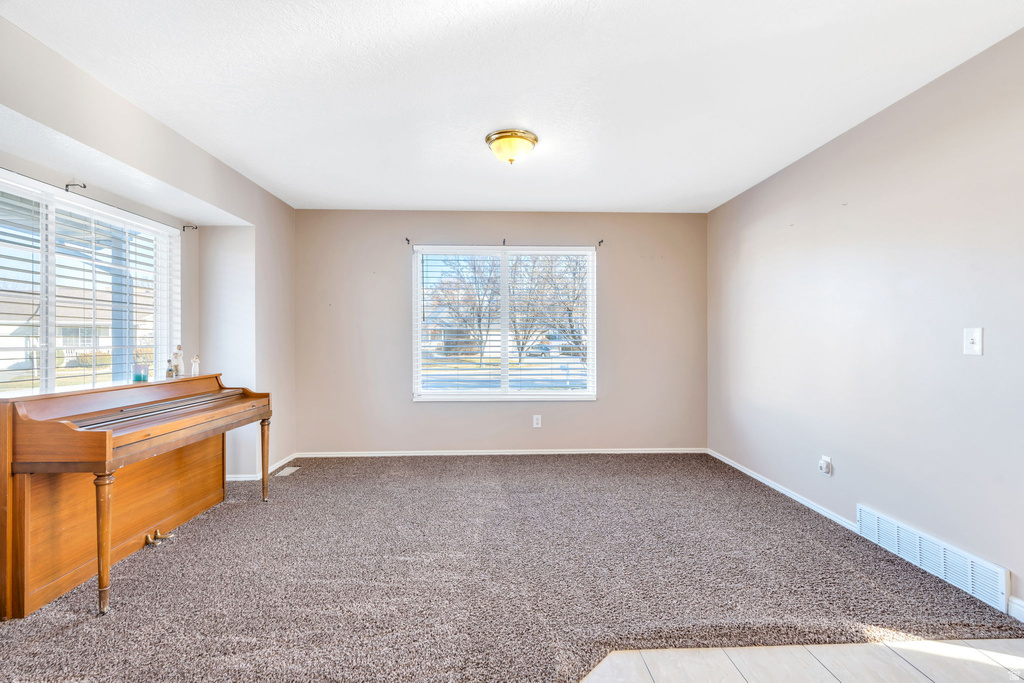 533 W 860 N American Fork, UT 84003