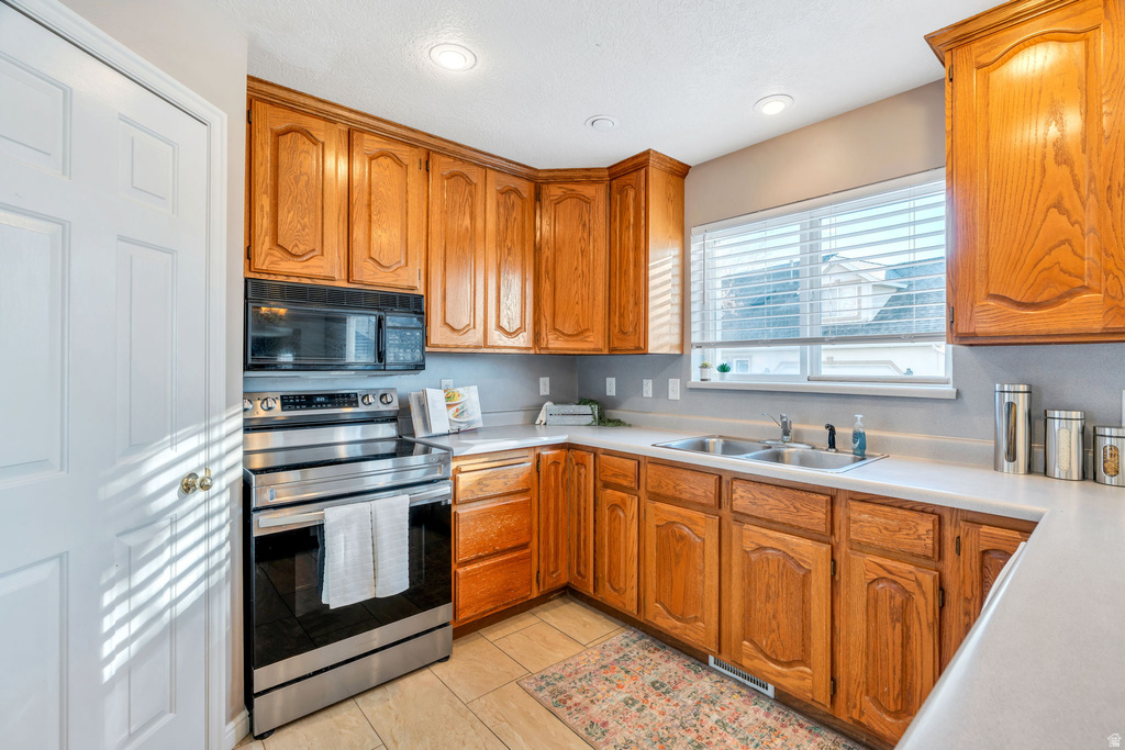 533 W 860 N American Fork, UT 84003