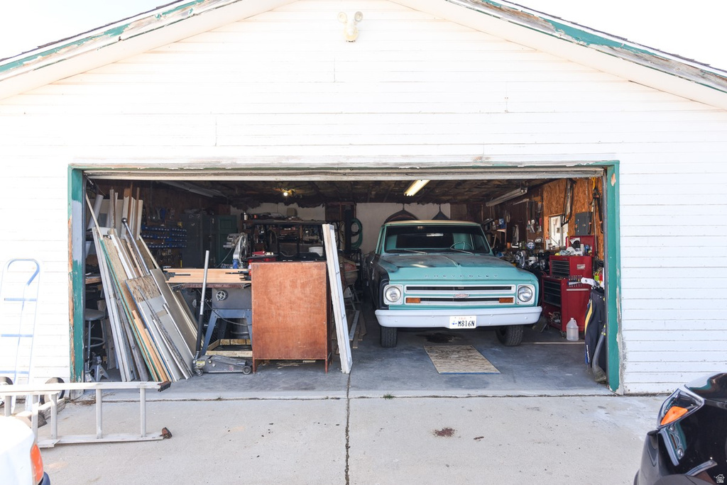 10 N COOLEY ST Grantsville, UT 84029