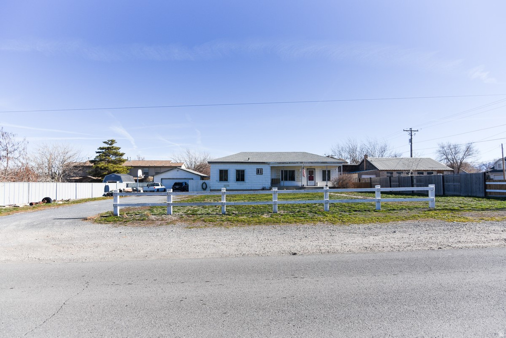 10 N COOLEY ST Grantsville, UT 84029