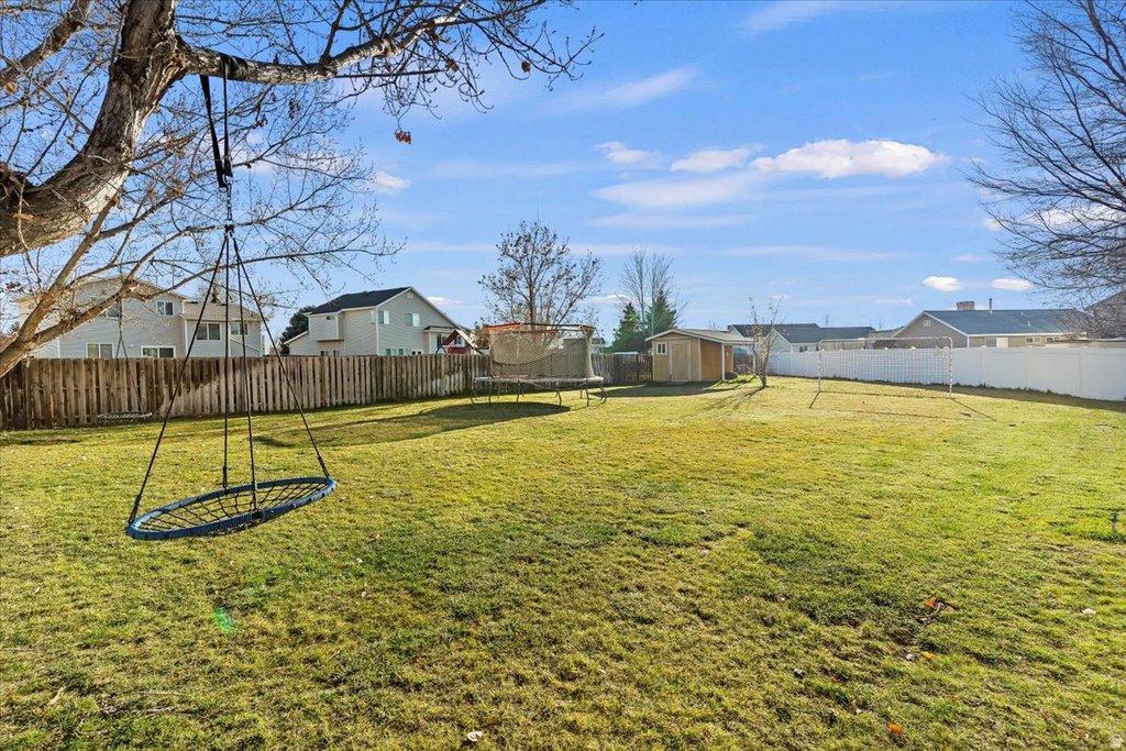 2377 W 2120 N Clinton, UT 84015