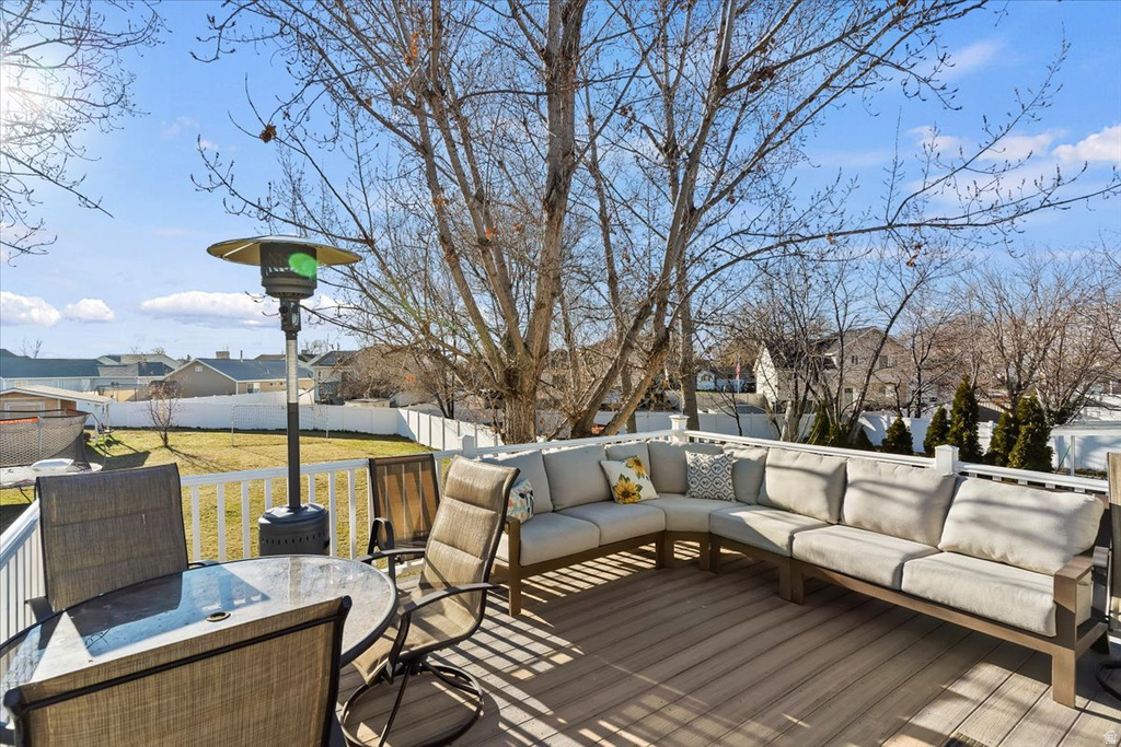 2377 W 2120 N Clinton, UT 84015