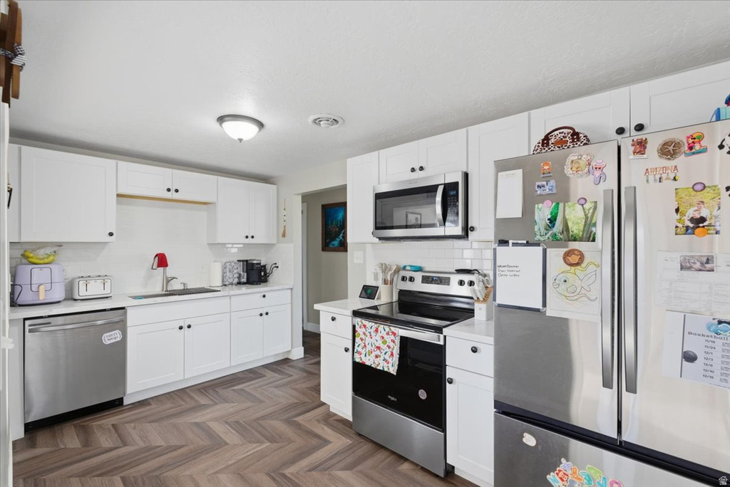 3341 S 7615 W Magna, UT 84044