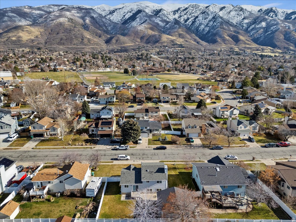 2273 N 1975 E Layton, UT 84040