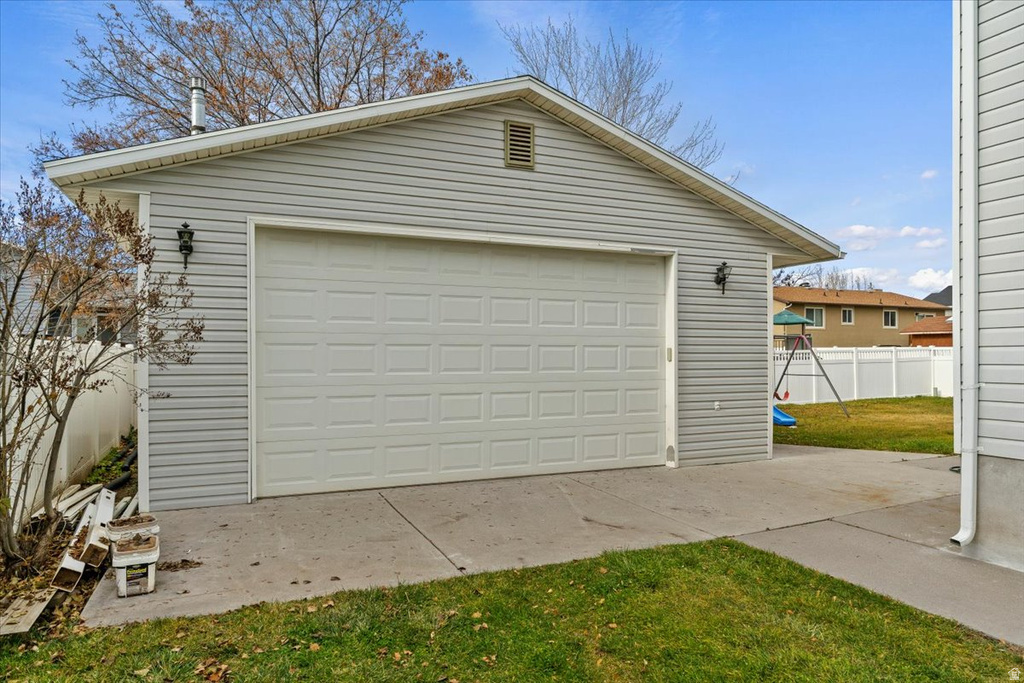 2273 N 1975 E Layton, UT 84040