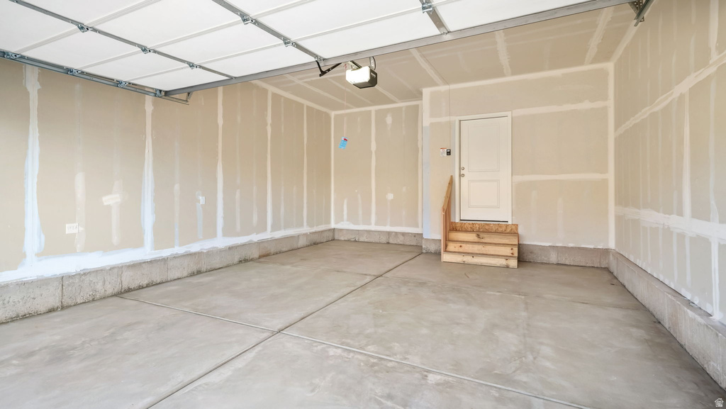 213 W 930 N Santaquin, UT 84655