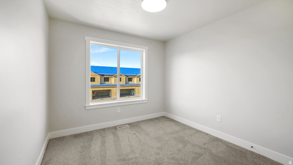 213 W 930 N Santaquin, UT 84655