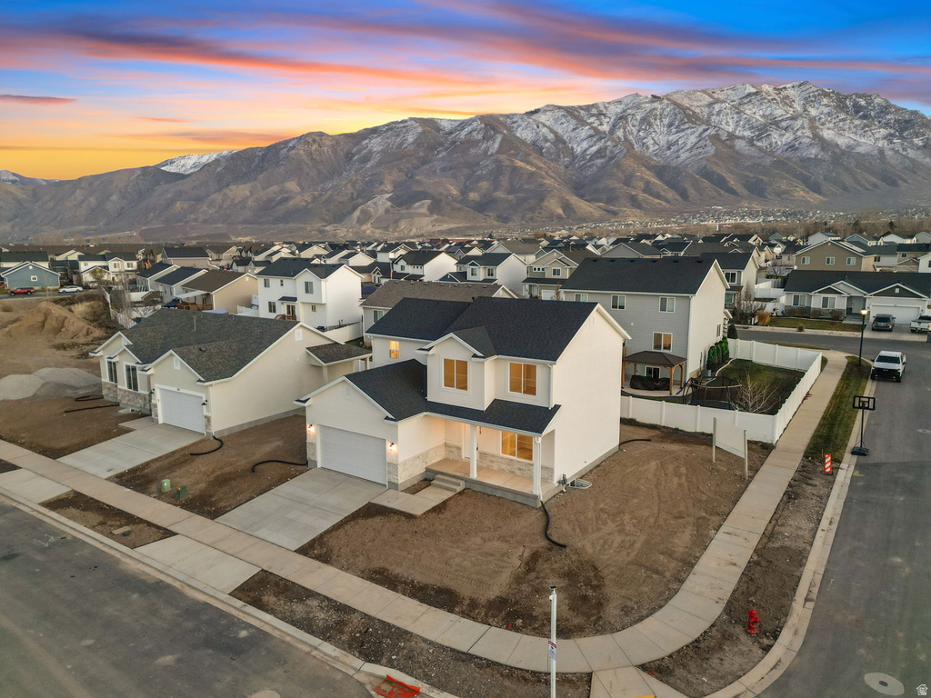 213 W 930 N Santaquin, UT 84655