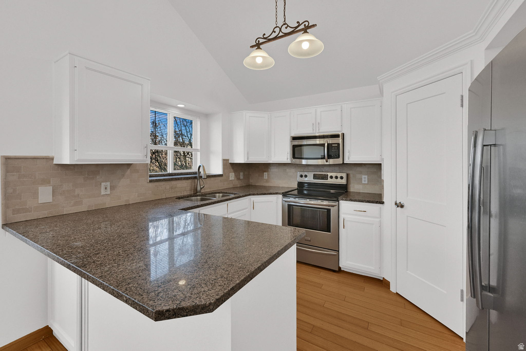 96 S 1600 W West Point, UT 84015