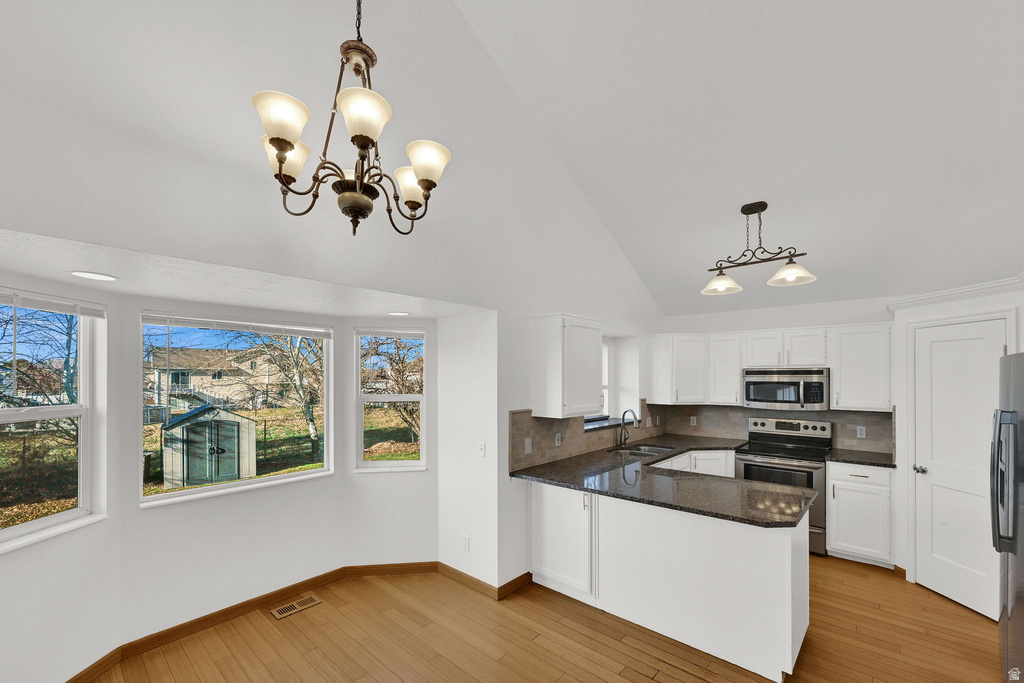 96 S 1600 W West Point, UT 84015