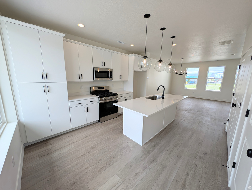 10991 S FREESTONE RD #107 South Jordan, UT 84009