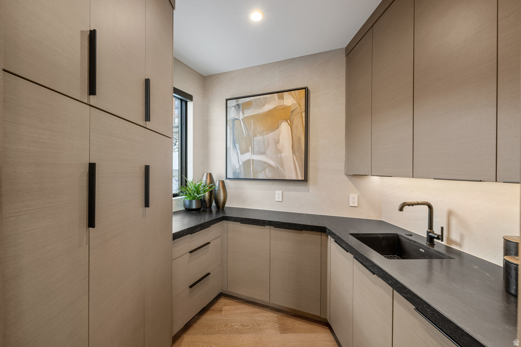 8939 MOONSHADOW CT Park City, UT 84060