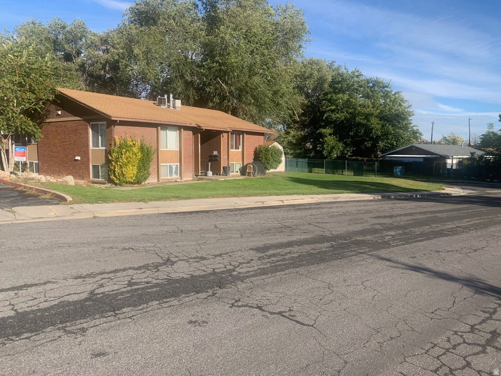 4612 CARNEGIE TECH ST West Valley City, UT 84120