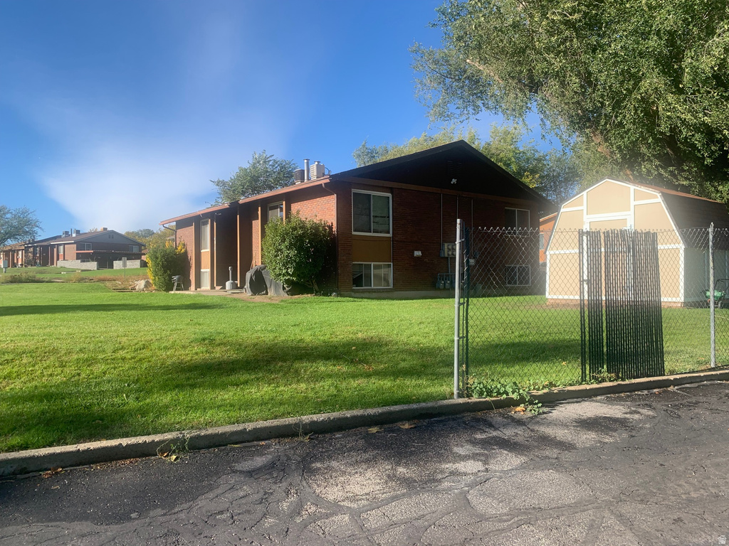 4612 CARNEGIE TECH ST West Valley City, UT 84120