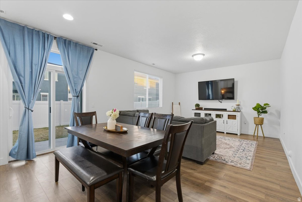 1596 W PARKVIEW DR Syracuse, UT 84075