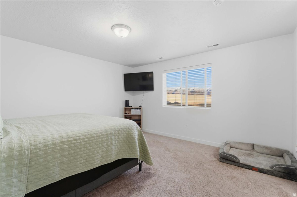 1596 W PARKVIEW DR Syracuse, UT 84075