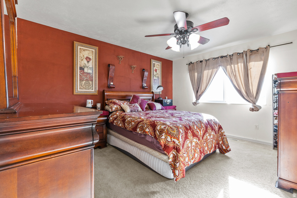 3077 W 4650 S Roy, UT 84067