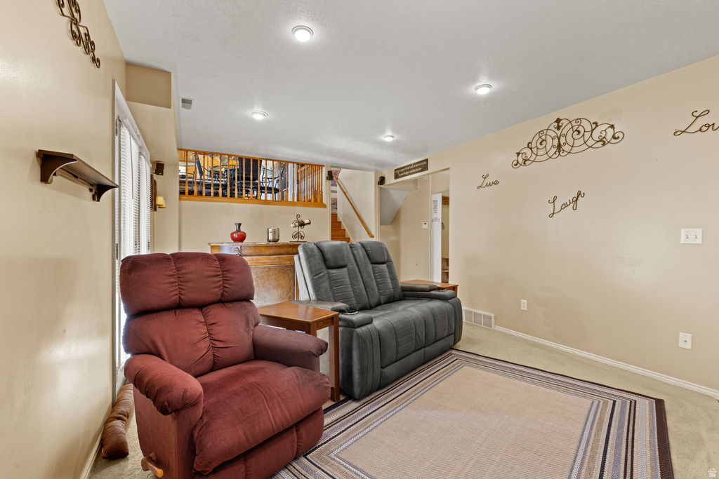 3077 W 4650 S Roy, UT 84067