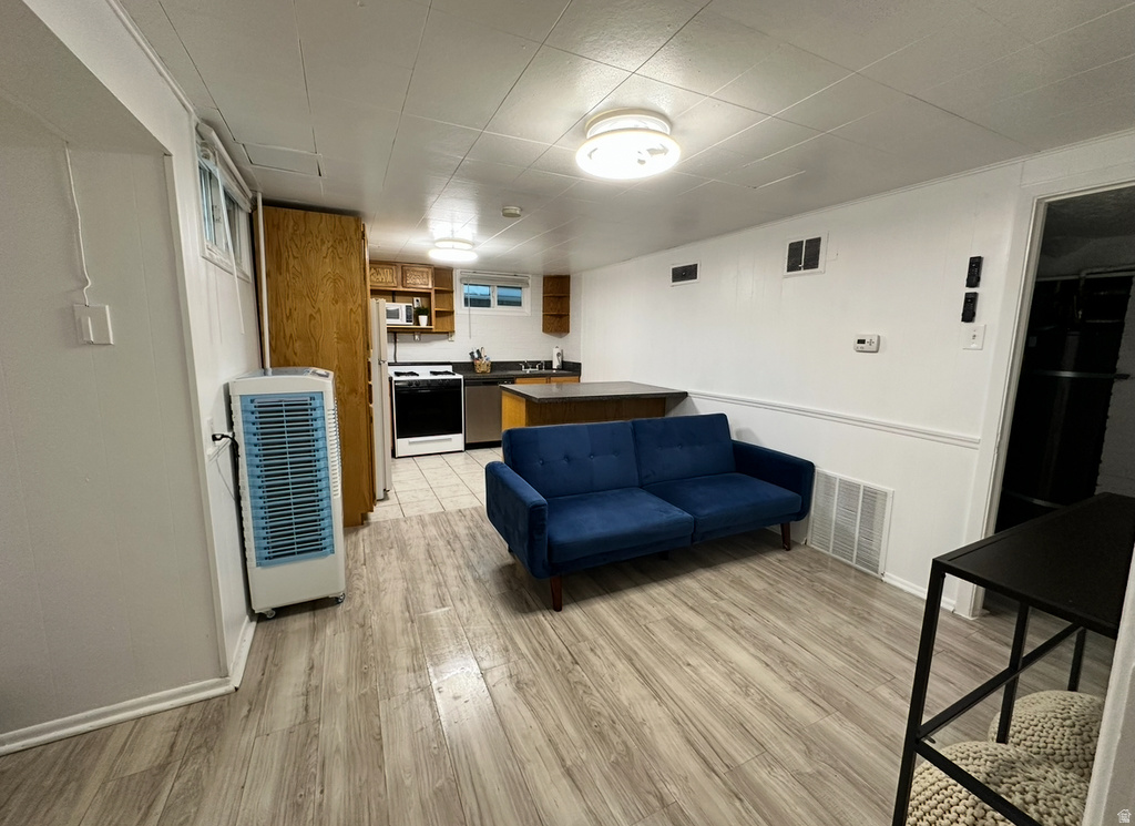 1243 E 520 S Provo, UT 84606