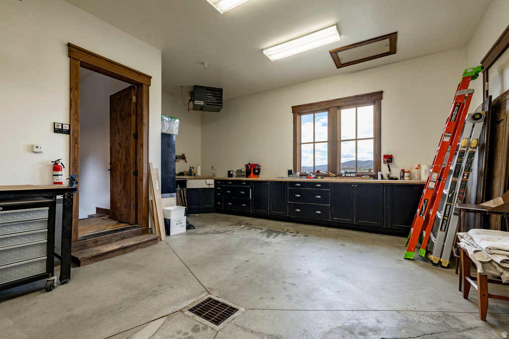 7701 N WEST HILLS TRL Park City, UT 84098