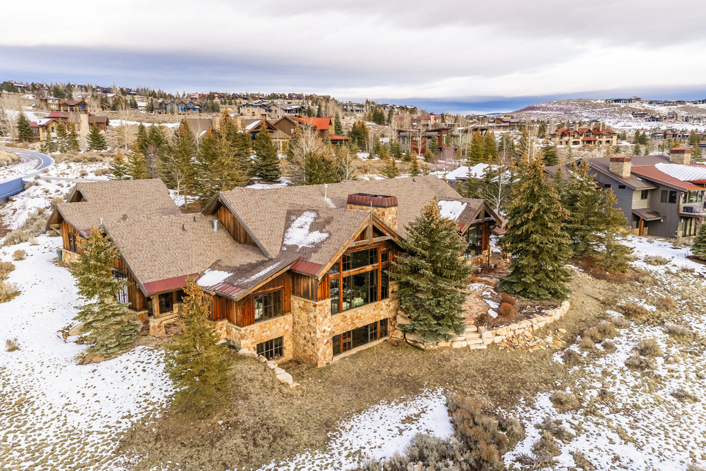 7701 N WEST HILLS TRL Park City, UT 84098