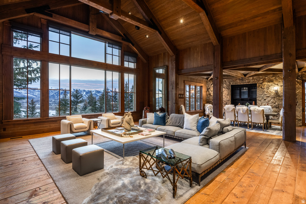 7701 N WEST HILLS TRL Park City, UT 84098