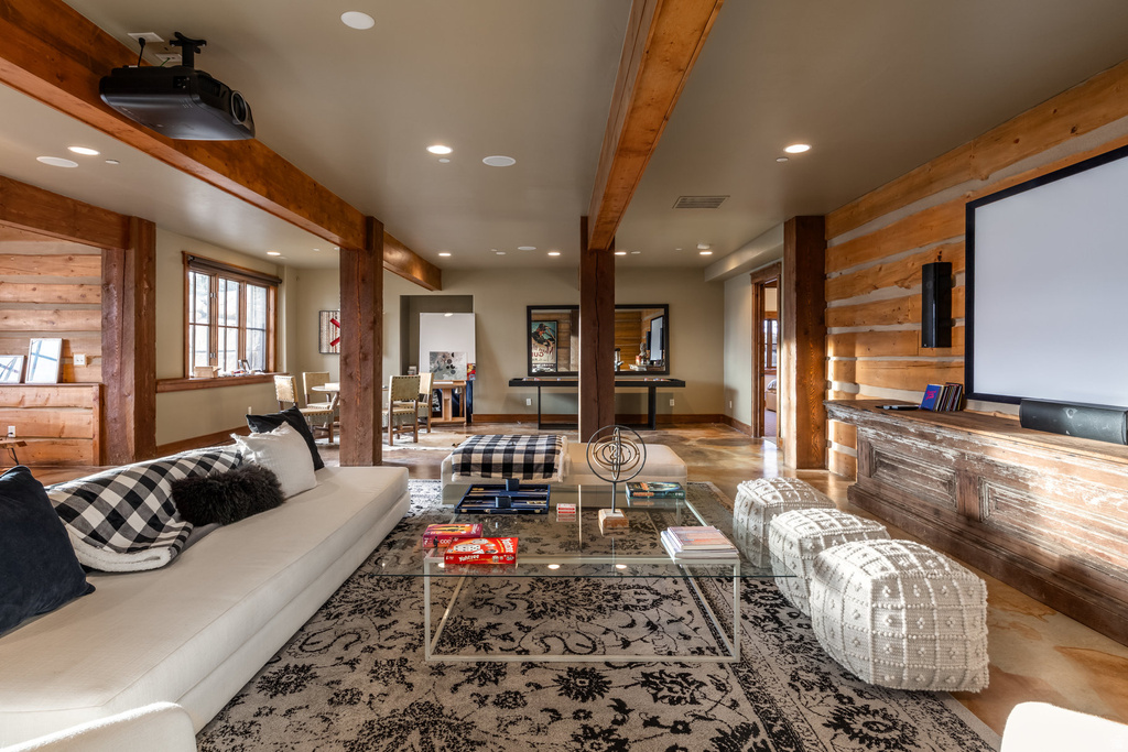 7701 N WEST HILLS TRL Park City, UT 84098