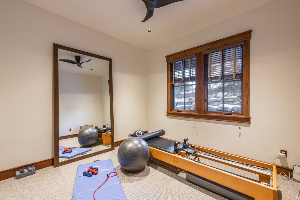 7701 N WEST HILLS TRL Park City, UT 84098