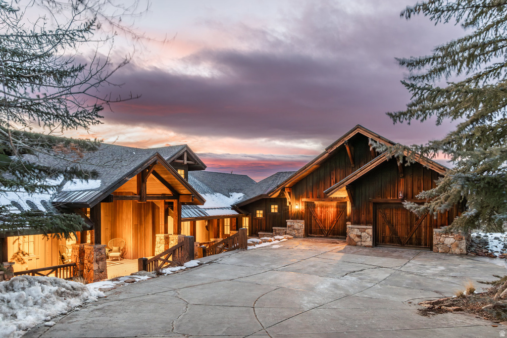 7701 N WEST HILLS TRL Park City, UT 84098