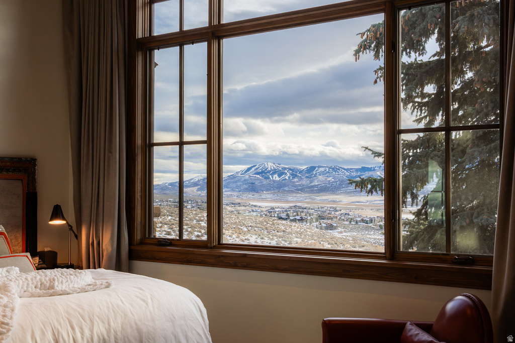 7701 N WEST HILLS TRL Park City, UT 84098