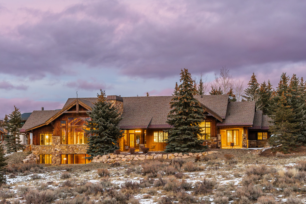 7701 N WEST HILLS TRL Park City, UT 84098