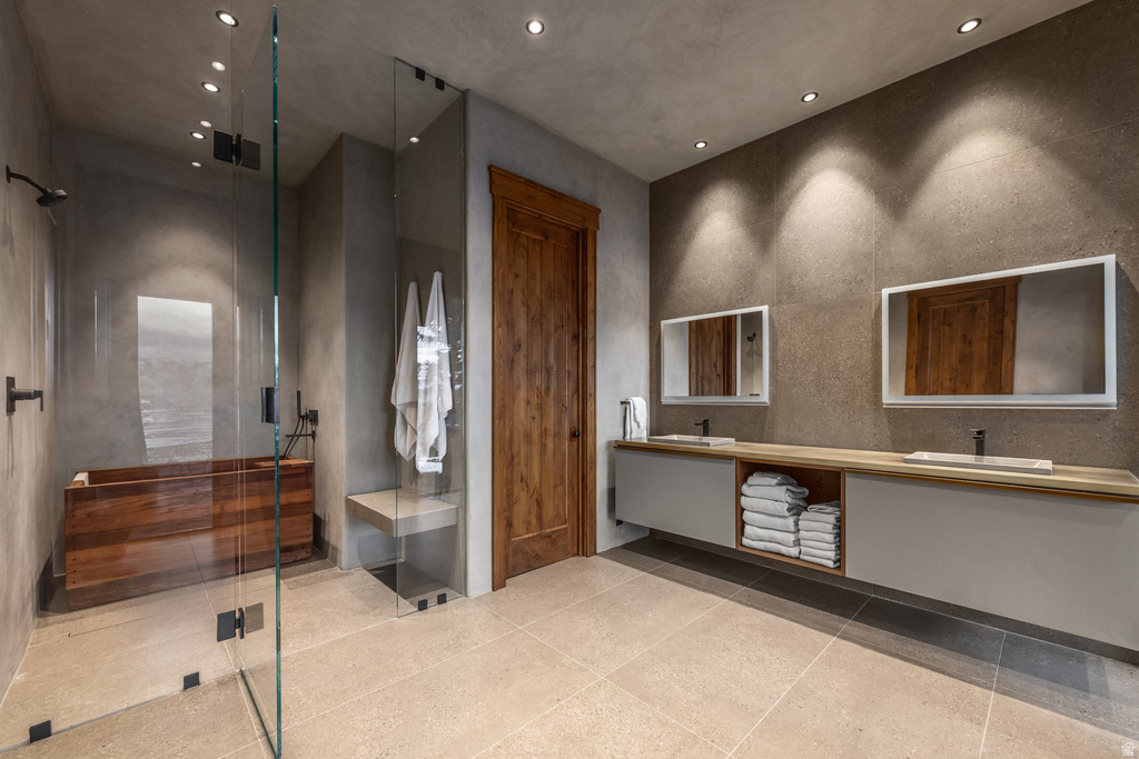 7701 N WEST HILLS TRL Park City, UT 84098