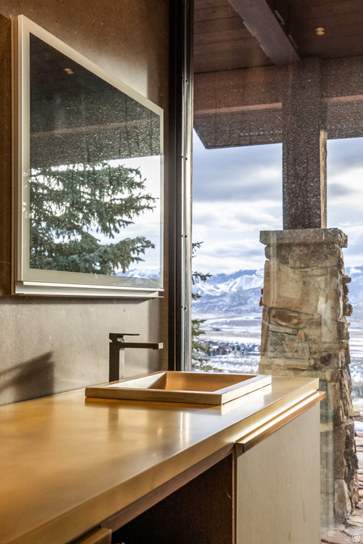 7701 N WEST HILLS TRL Park City, UT 84098