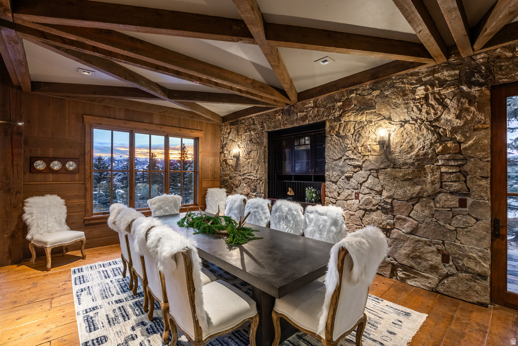 7701 N WEST HILLS TRL Park City, UT 84098