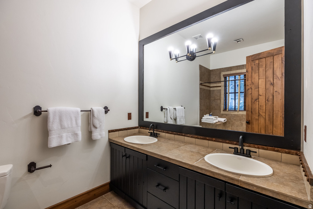 7701 N WEST HILLS TRL Park City, UT 84098