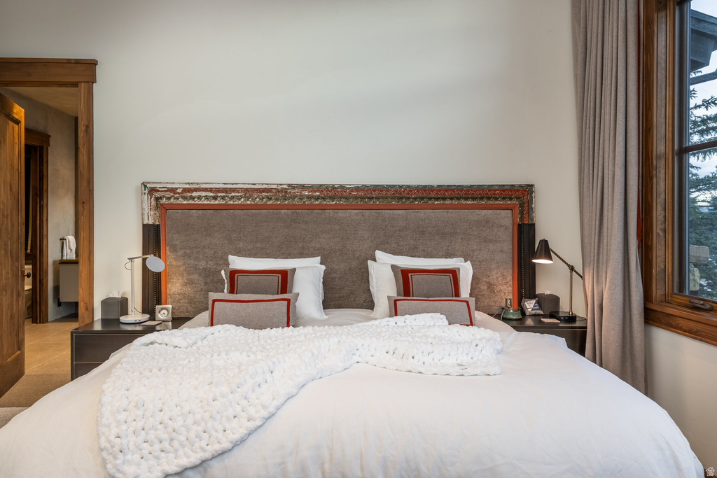 7701 N WEST HILLS TRL Park City, UT 84098