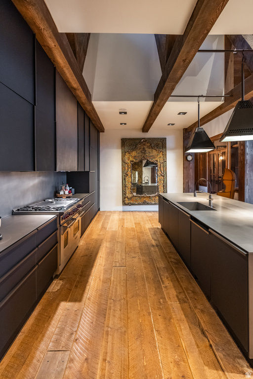 7701 N WEST HILLS TRL Park City, UT 84098