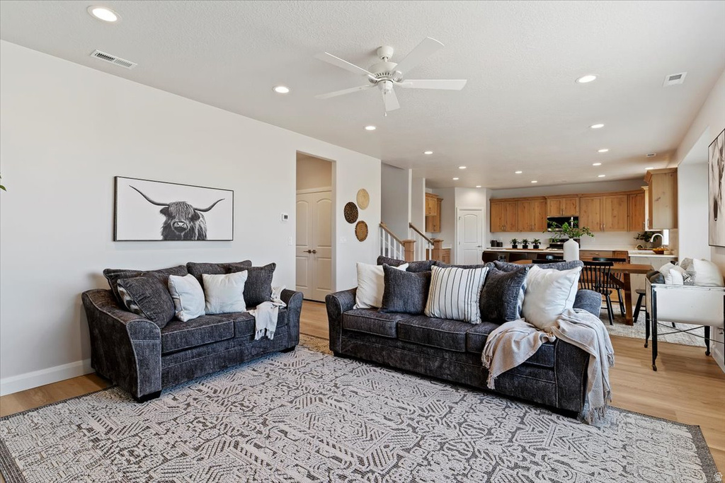 3236 S 4975 W West Haven, UT 84401