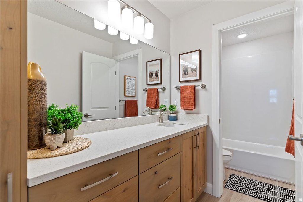 3236 S 4975 W West Haven, UT 84401