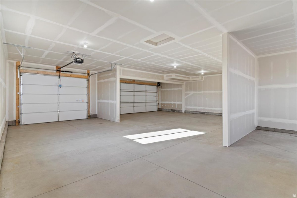 3236 S 4975 W West Haven, UT 84401