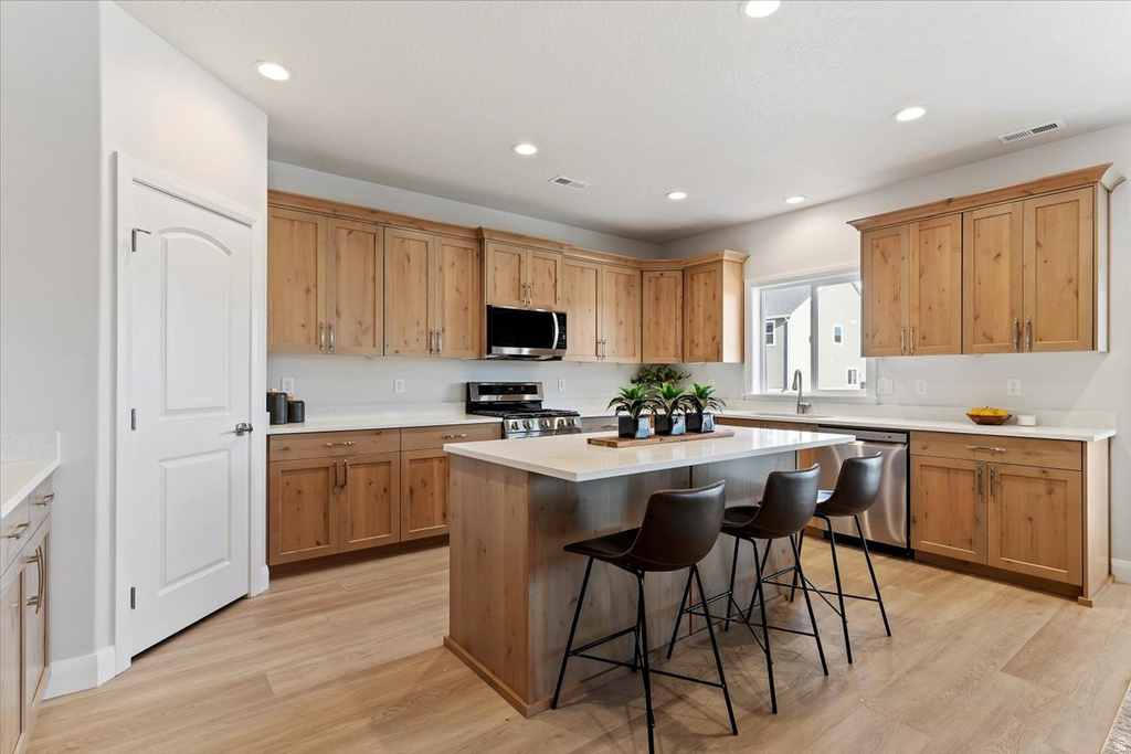 3236 S 4975 W West Haven, UT 84401